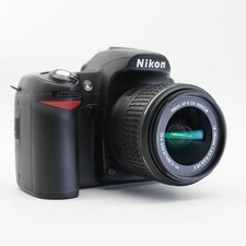 Nikon D80, numero di otturatori 2.737, obiettivo Nikon AF-S NIKKOR 18-55 mm...