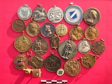 21 medaglie, un gettone e tre distintivi vari - Italia  - 3 in argento