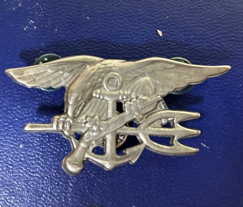 Distintivo tridente guerra - distintivo,