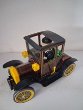 Giocattolo in latta macchina