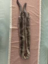 Girocollo di pelliccia di visone grigio