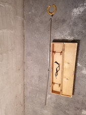 ASTA CON CORONA PER STENDARDO E CASSETTA VINTAGE ACCETTO PROPOSTE