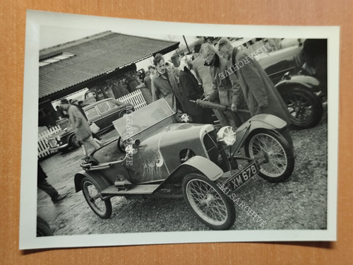 Foto auto f6 - auto,