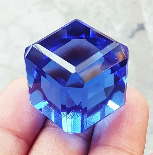 Topazio blu forma cubo - blu, a