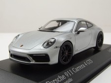 Porsche 911 992 Carrera 4 GTS