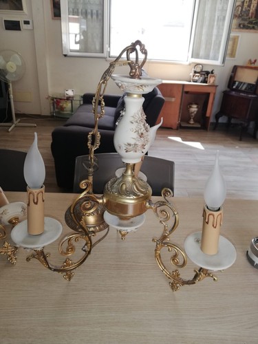 Antico lampadario - , di