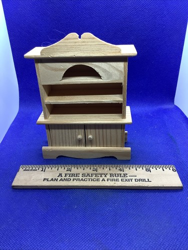 Vetrina legno con mobili - in,