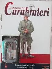 LE UNIFORMI DEI CARABINIERI -