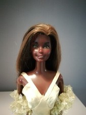 Barbie Superstar Christie anni 70 BELLISSIMA con stola e scarpine originali