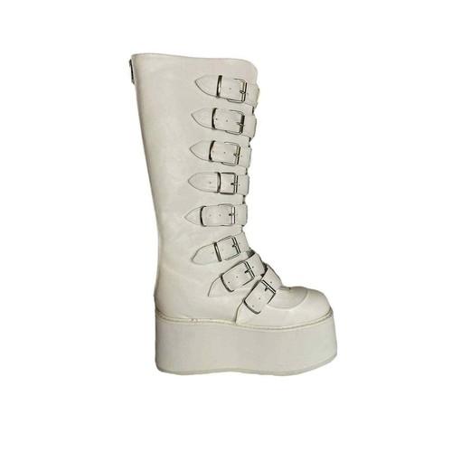 Never worn white - , demonia