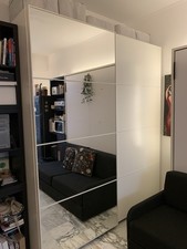 Armadio Pax con ante