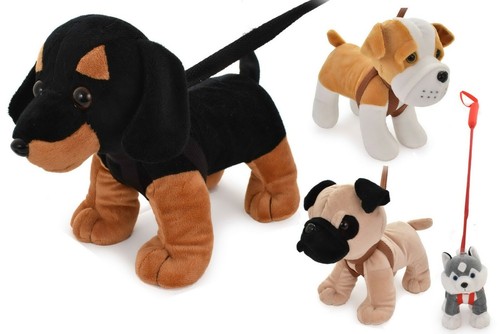Peluche cani piedi su - in,