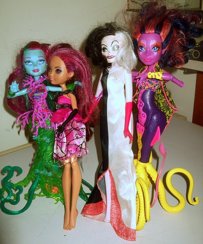 Monster mattel crudelia - monster,