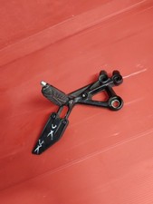 PEDANA ANTERIORE SINISTRA CAMBIO KTM DUKE 125 ABS 2017 2020 KM 17334 MARY 679