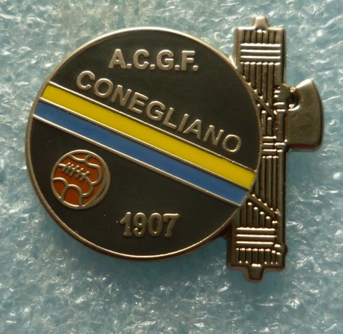 Distintivo pin badge - , calcio