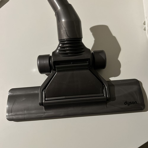 Dyson flat out - flat,