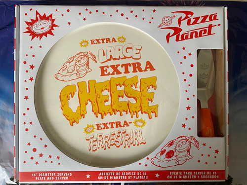 Disney parks pizza planet - disney,