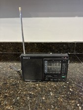 Radio transistor 12 bande Sony ICF-7601 AM/FM/SW *COPERCHIO BATTERIA MANCANTE* TESTATA