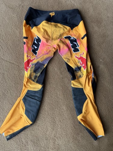 Pantaloni jorge prado redbull - pantaloni,