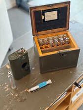 Dosimetro  esercito tedesco con valigetta