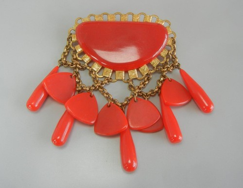 Spilla bachelite rossa vintage