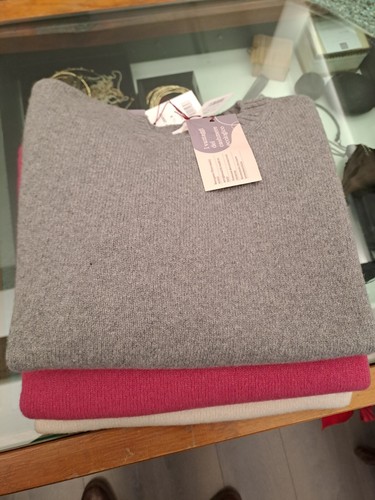 Maglia girocollo puro cashmere