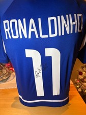 Maglia Ronaldinho firmata a