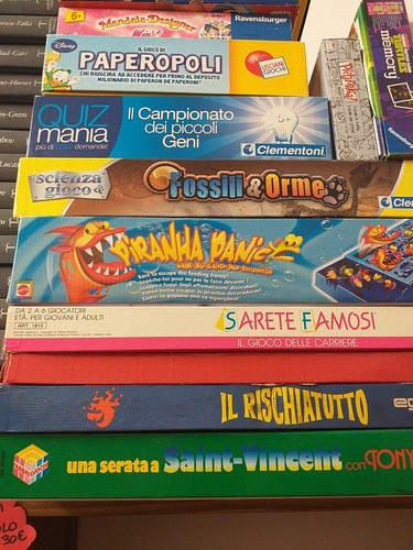 Giochi societa da tavolo - di,