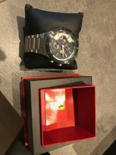  OROLOGIO CRONOGRAFO UOMO SCUDERIA FERRARI MAI USATO