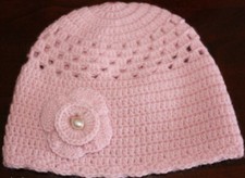 Cappellino Uncinetto Artigianale Bimba 3 Mesi 39 cm Lana Rosa con Fiore (ECU 17)