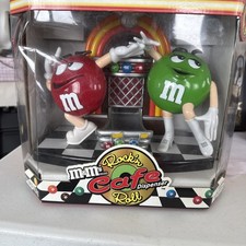 M&Ms Rock'n Roll Dispenser