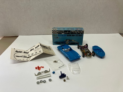 Slot car racing vintage revell - slot,