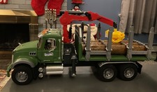 Camion trasporto legno BRUDER