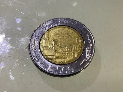 Italy 500 lire - lire, circulated