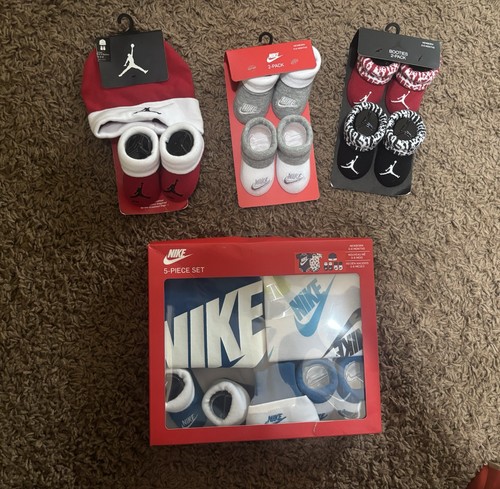 Nuovo con etichette set nike - nuovo,