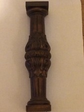 VECCHIO CAPITELLO IN LEGNO