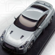 NISSAN GT-R R35 2007 KYOSHO DNANO AUTO SCALE COLLECTION SILVER 1:43 post r34 Nuovo con scatola
