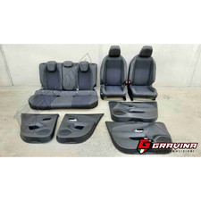 SEDILI INTERNO TAPPEZZERIA