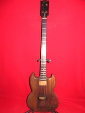Share Gibson 1972 Brown EB 3