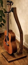 Supporto per chitarra in legno