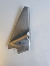 Peugeot 106 / Cache intérieur rétroviseur Droit / 9610363177