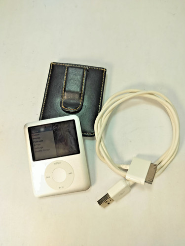 Gen3 silver apple ipod nano - silver,