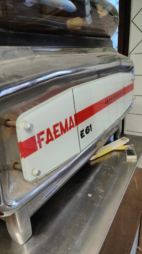 Tre faema gruppi - tre, 61.