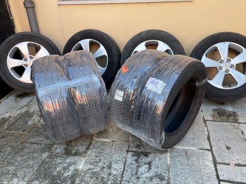 Pnumatici 235 r17 - r17, 4