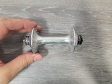 Mozzo bici da strada anteriore