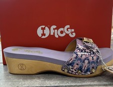 FLOGG leather and beech wood