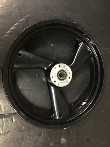 Cerchio anteriore ducati 815