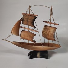 Modellino vintage Veliero in vero osso di Corno Made in Italy