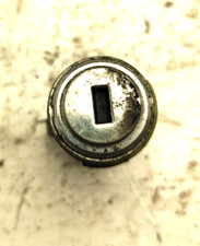 RICAMBI USATI, NOTTOLINO CHIAVE SPORTELLO ANTERIORE SINISTRO VOLVO XC90