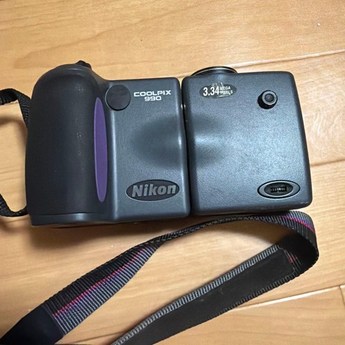 Nikon coolpix 990 - nikon, console
